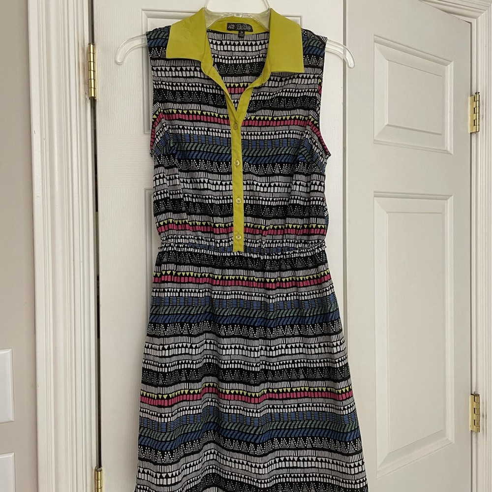 Dress with cinched waist